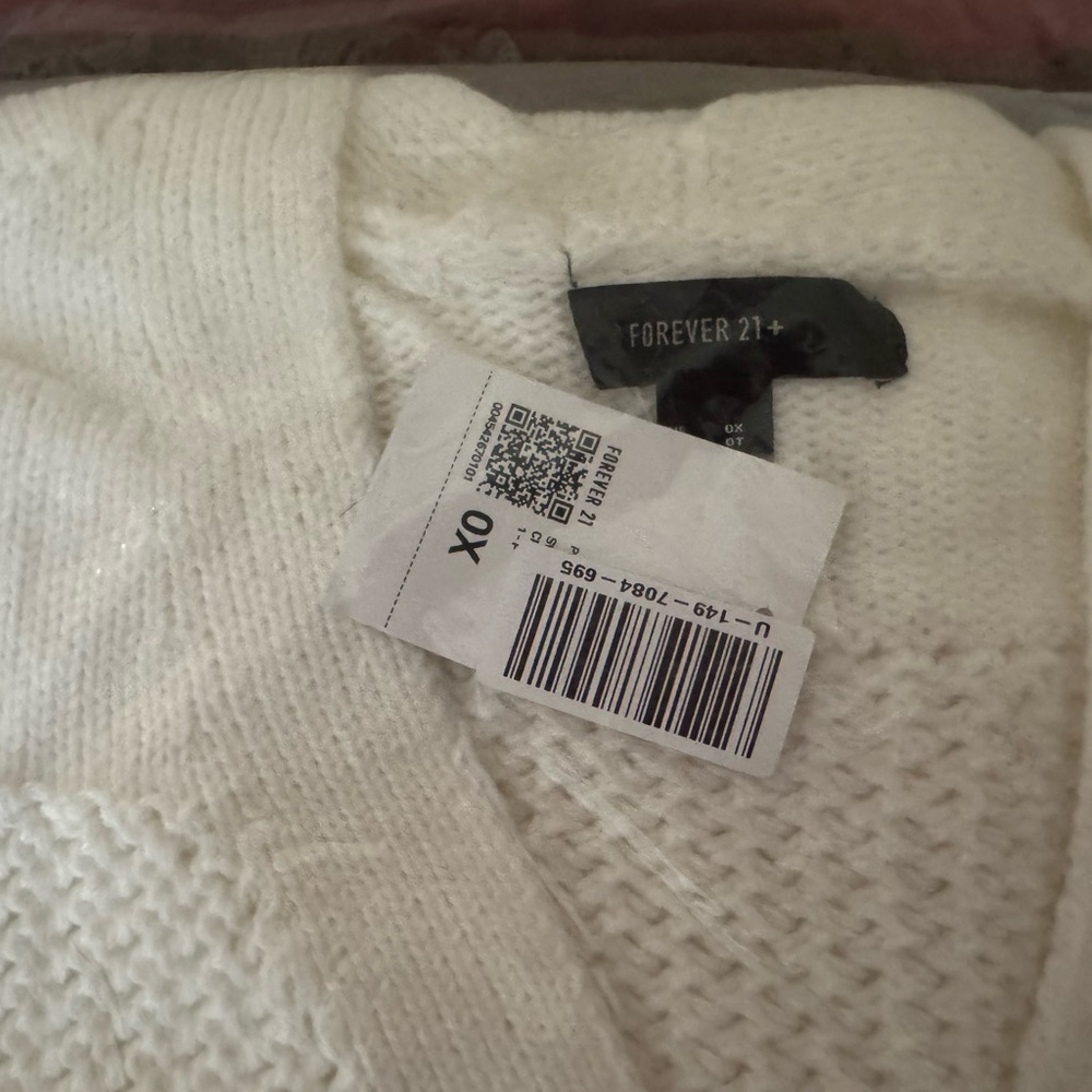 Forever 21 Cream Knit Pullover
